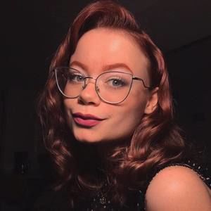 Meet your Posher, Abigail